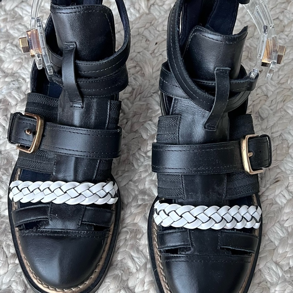VIONETTE SANDELS. HER SHOES ARE WORKS OF ART. Beautifully made, exquisite.